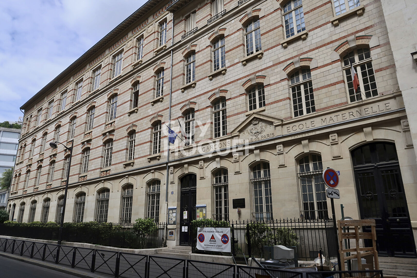 PARIS XVI, Coeur de Passy  83 m2 3 chambres