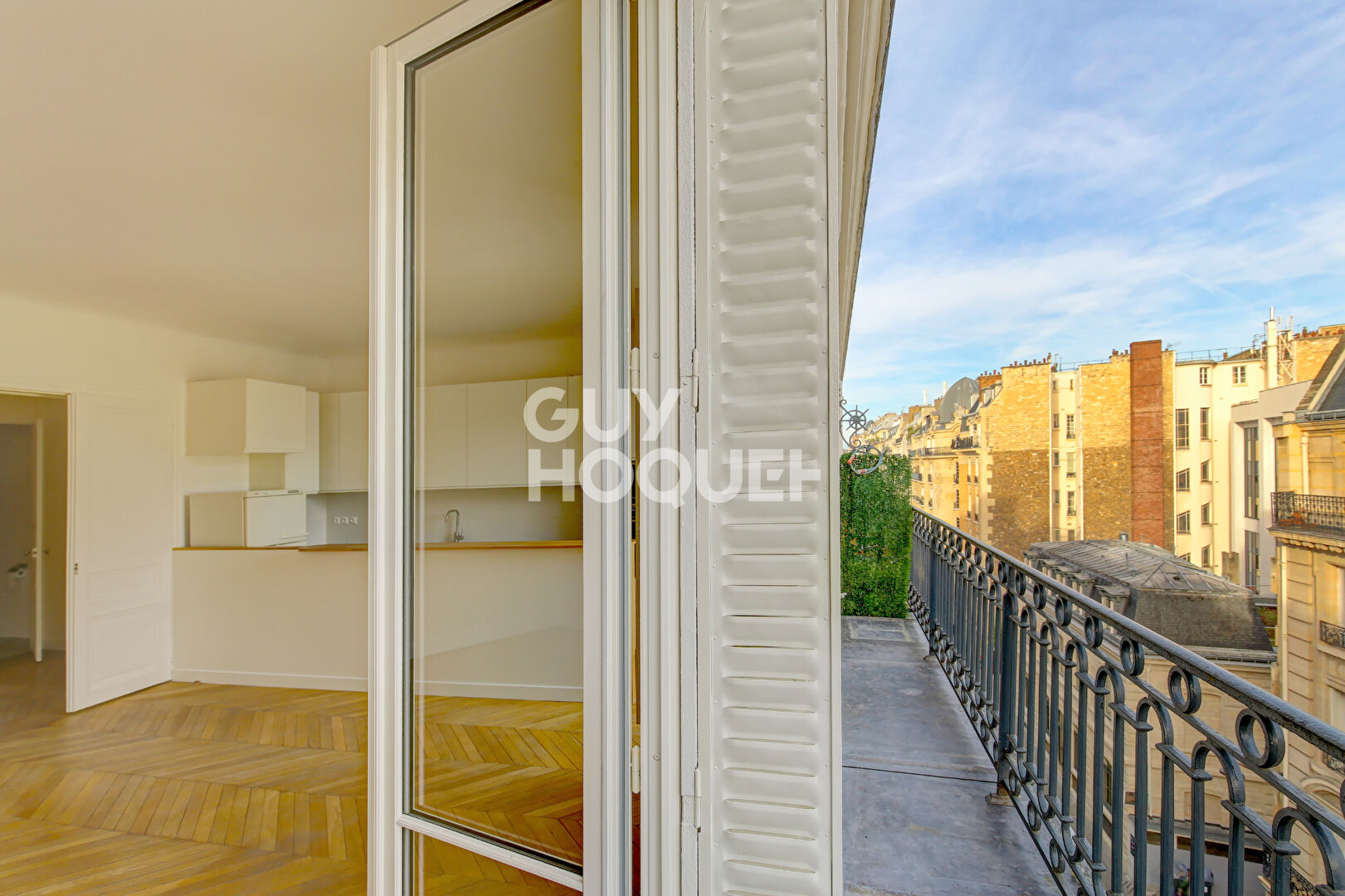 PARIS XVI, Muette sud, 3 chambres, immeuble de charme vue dégagée