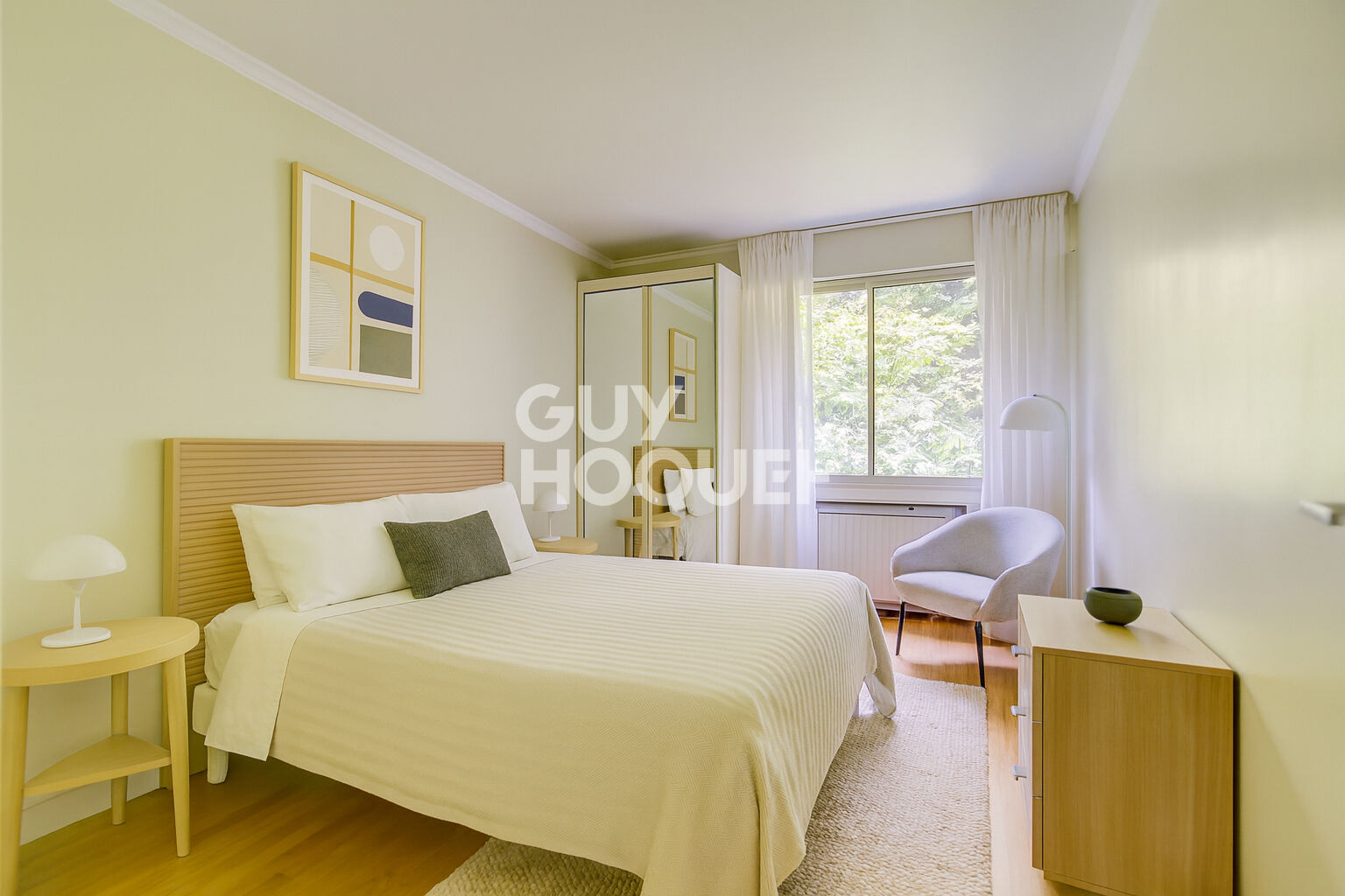 PARIS XVI, 96 m2 avec balcon 3 chambres