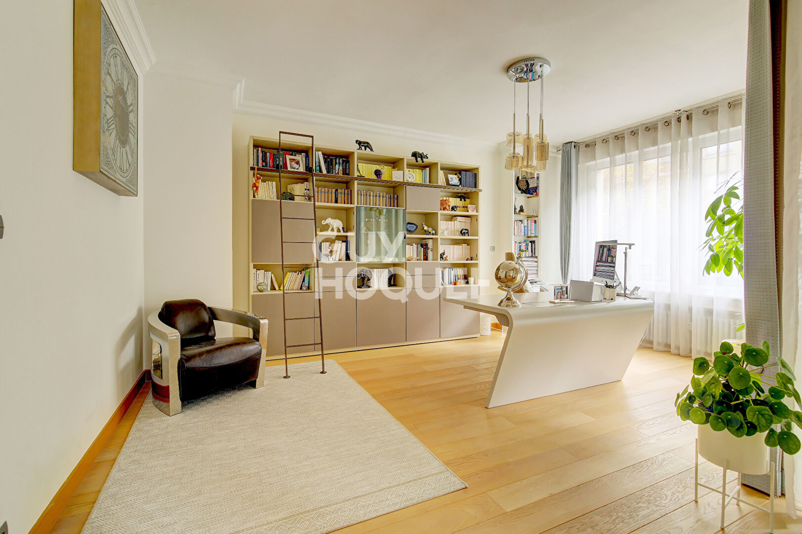 c 3 chambres, Terrasse, Trocadéro Superbe appartement familialParis XVI - 167m2 ave