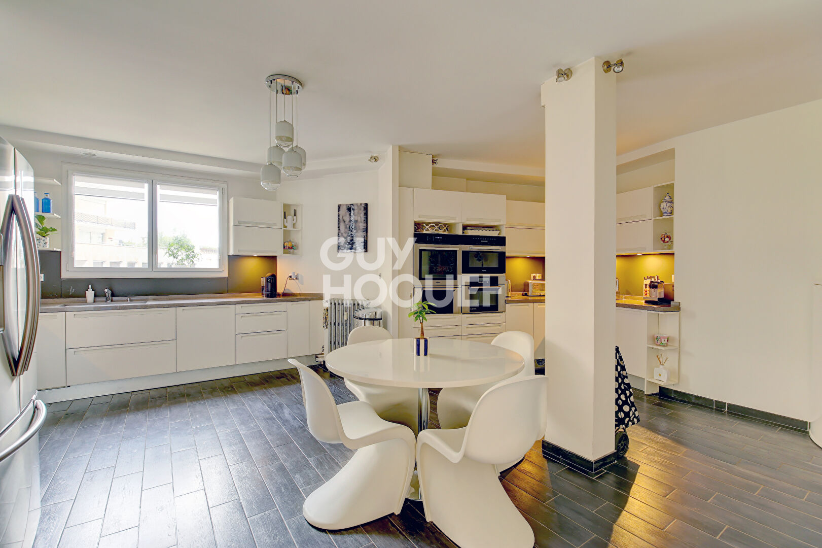 c 3 chambres, Terrasse, Trocadéro Superbe appartement familialParis XVI - 167m2 ave