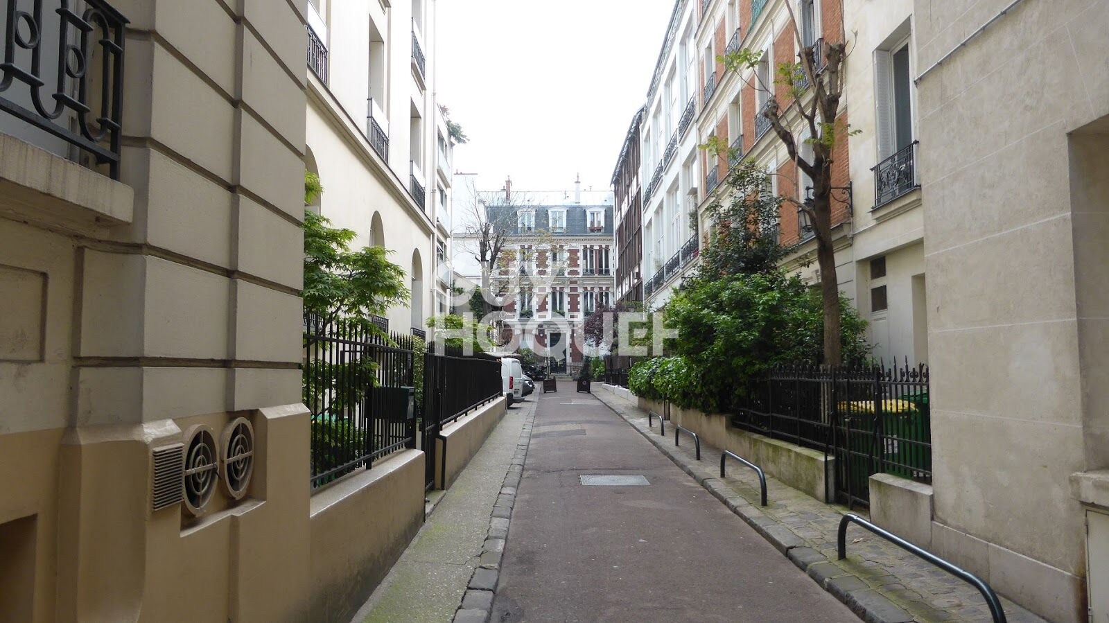 PARIS XVI, TROCADERO, LOFT NEUF DPE B