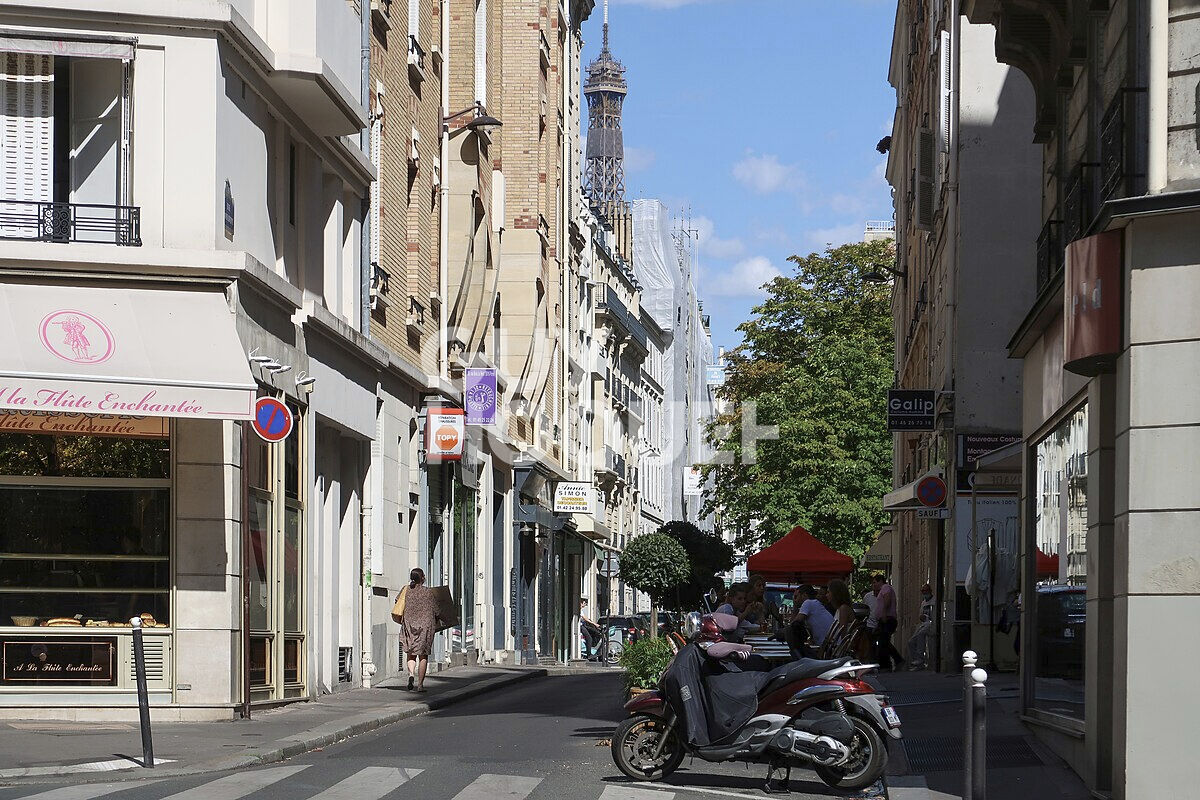 PARIS XVI, place de parking 13 m2