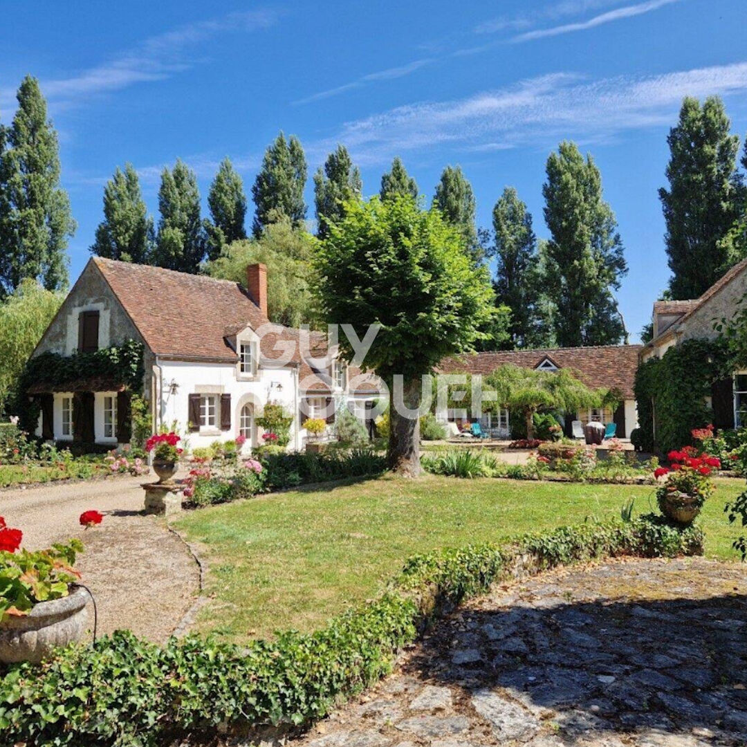 Maison avec piscine - 5 chambres - Traînou