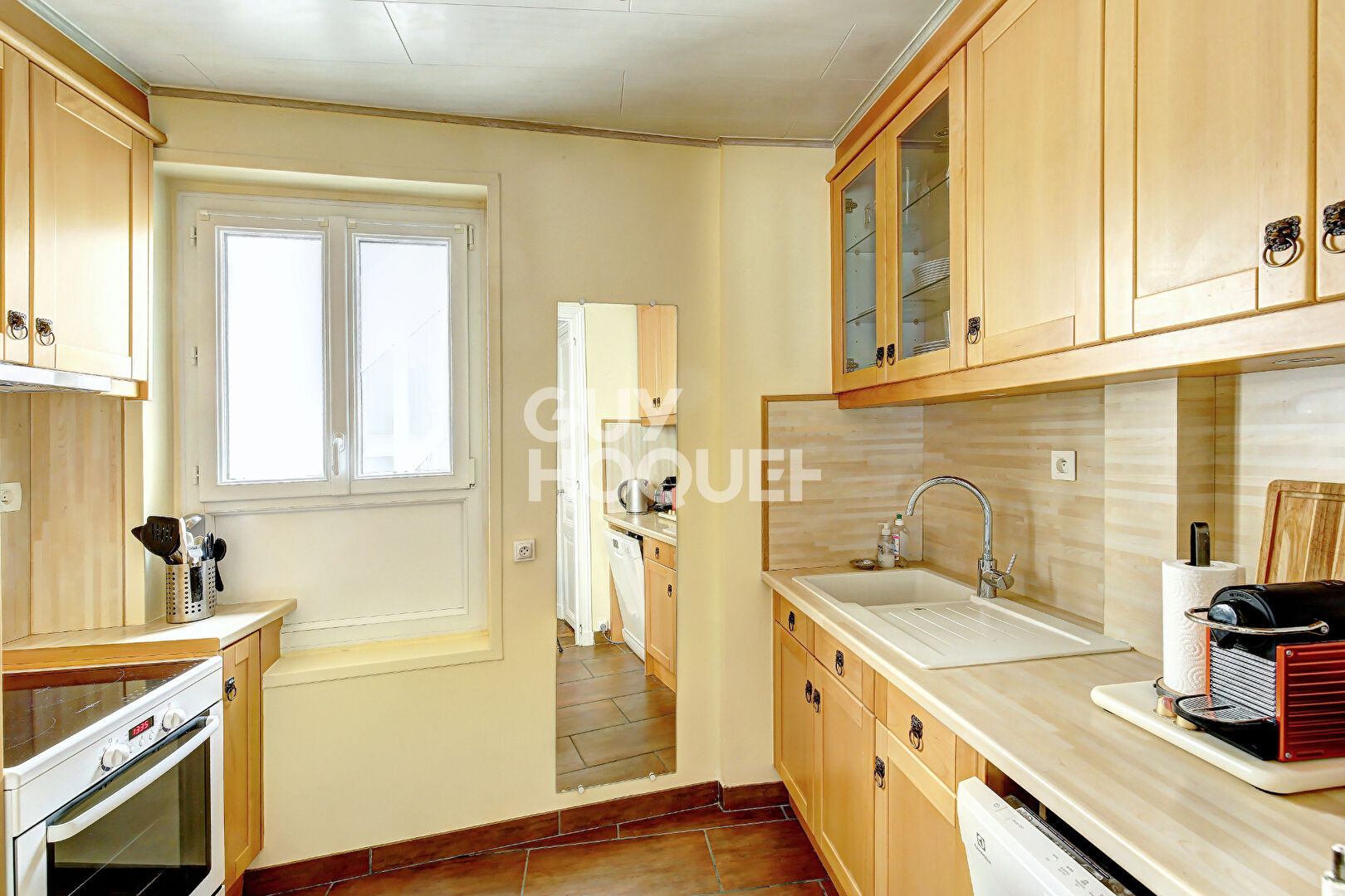 PARIS XVI, Beauséjour, Grand 2 pièces 69,51 m2