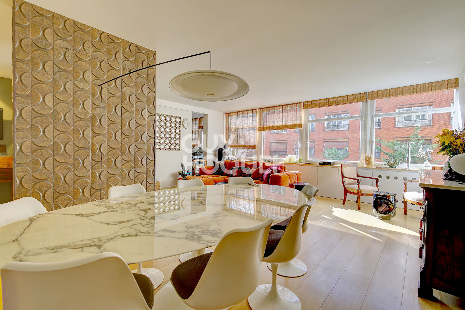 PARIS XVI, La Muette, 117m2 2/3 chambres en étage au calme absolu