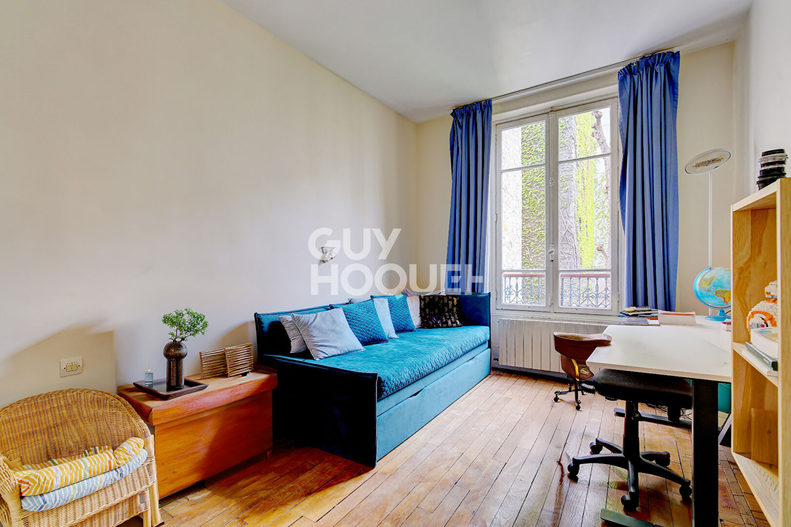 PARIS XVI, PASSY,  APPARTEMENT FAMILIAL, 4 CHAMBRES, BALCON, 129 M2 AVEC CAVE ET PARKING