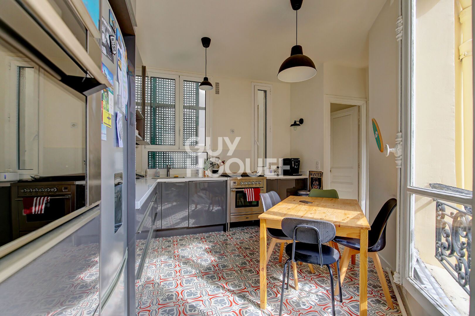 Appartement 4 pièces à vendre à Paris 8ème - Confort et calme assurés