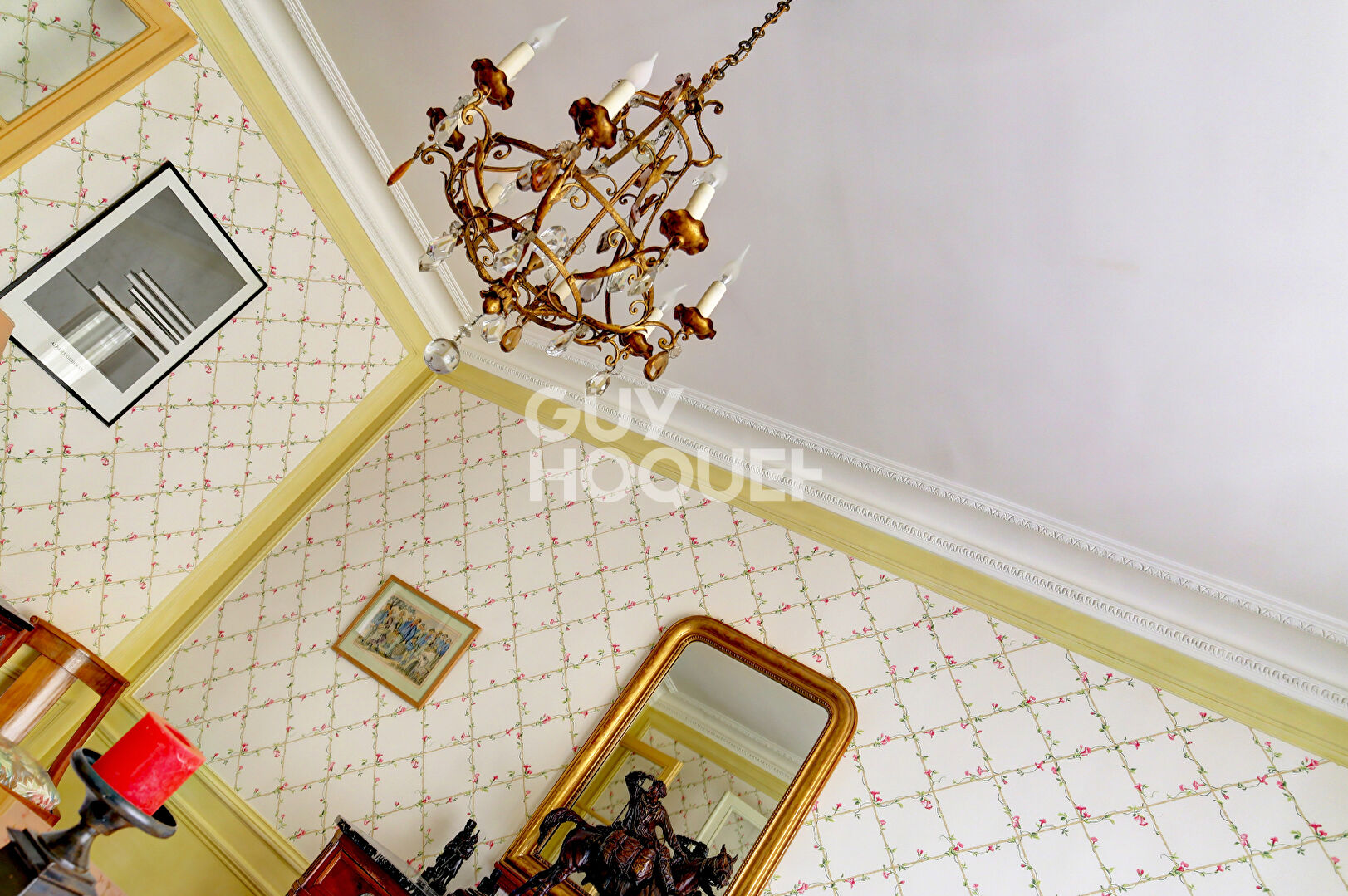 Paris XVI, 171 m2, 6 pièces / 4 chambres.