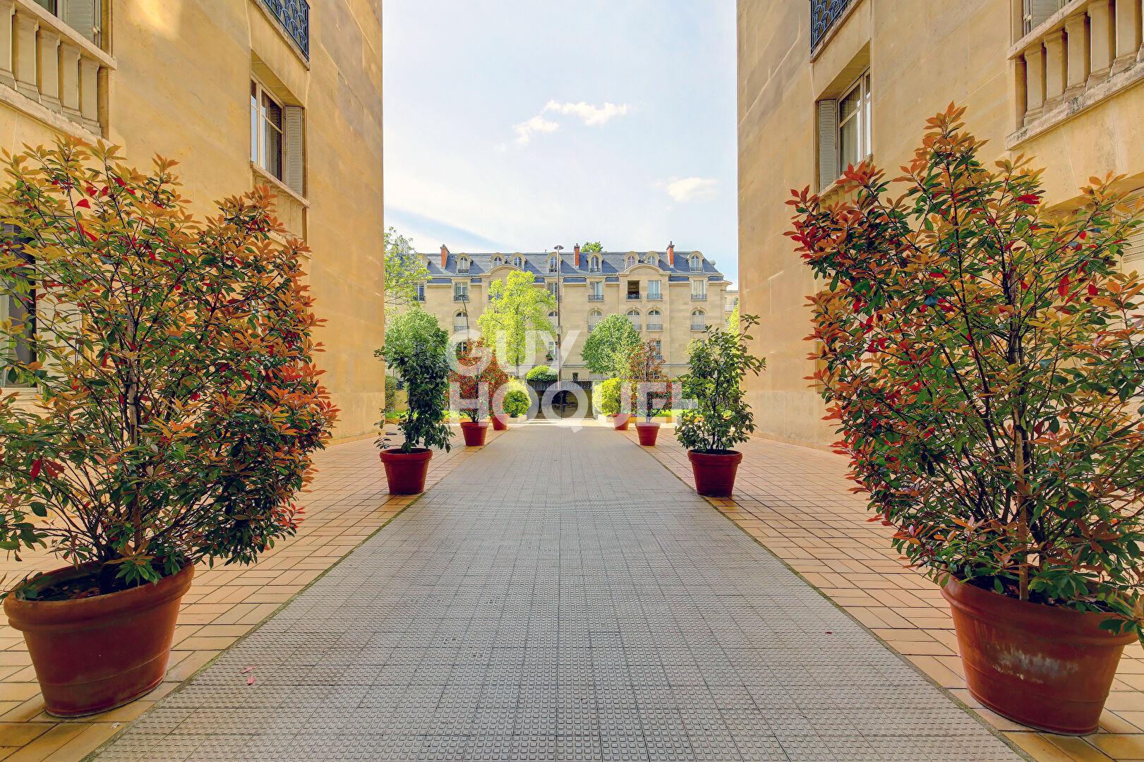 Paris XVI Nord Appartement 120m2, 3CH. 