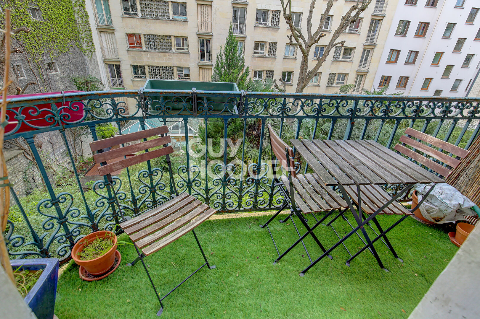 PARIS XVI, PASSY,  APPARTEMENT FAMILIAL, 4 CHAMBRES, BALCON, 129 M2 AVEC CAVE ET PARKING