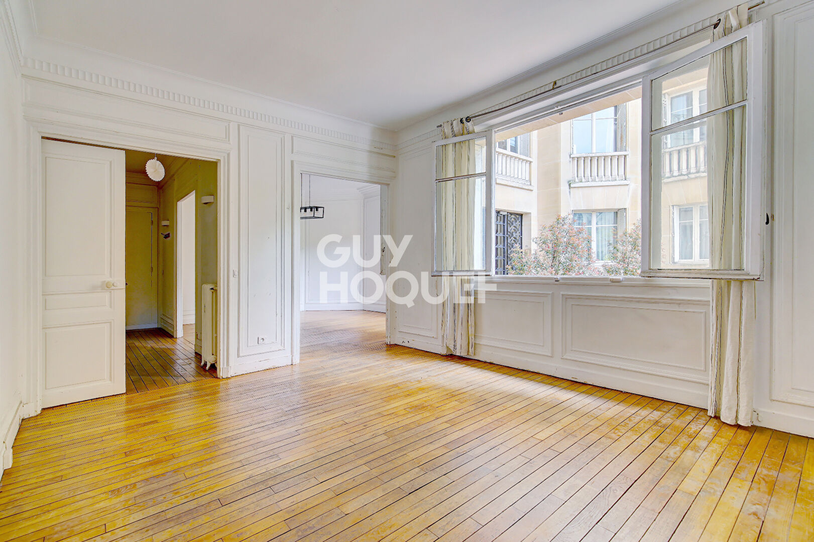Paris XVI Nord Appartement 120m2, 3CH.