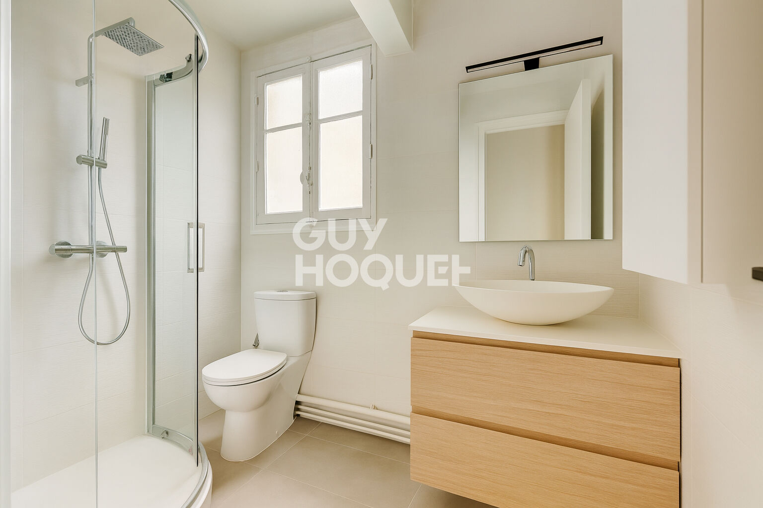 PARIS XVI, 74m2 3ème étage immeuble ancien Jasmin