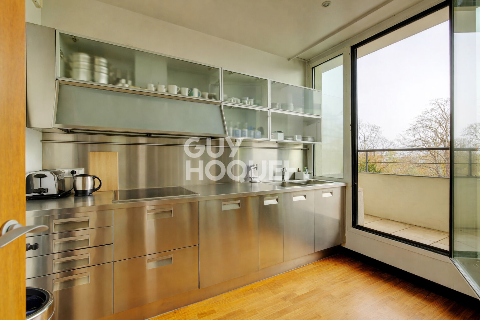 Somptueux Immeuble Art Déco 1925, 554m2 refait à neuf avec le style et les matériaux de l'époque