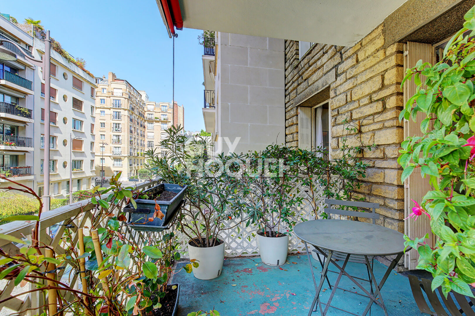 PARIS XVI, 2 CHAMBRES, PLACE RODIN, 75M2 AVEC TERRASSE DE 7.5M2
