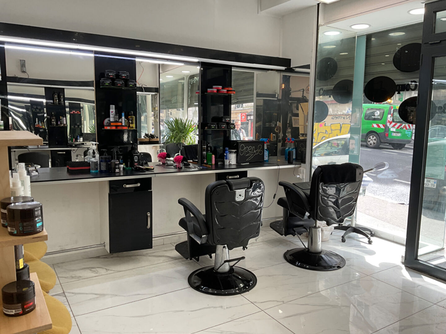 Fonds de commerce Salon de coiffureesthetique Paris 40 m2