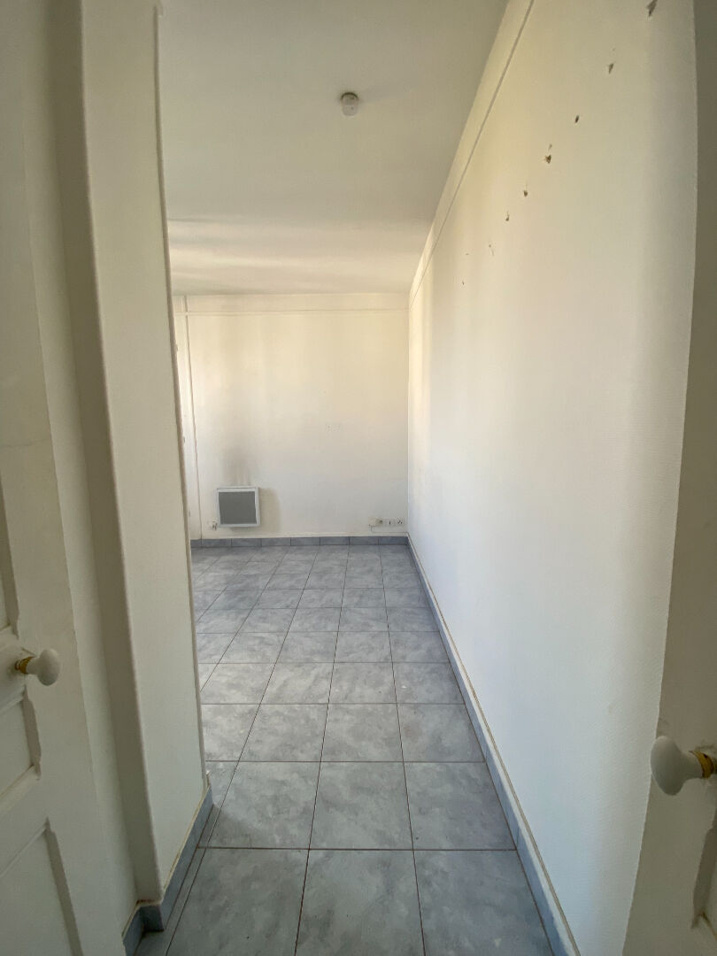 Appartement Drancy 1 pièce(s) 22.16 m2