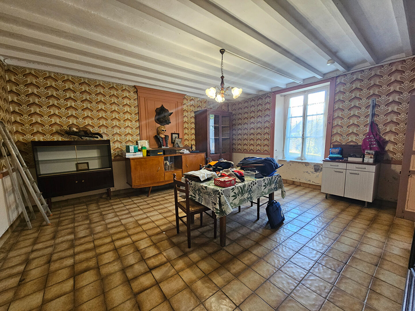 Maison à rénover avec dépendances CARENTAN