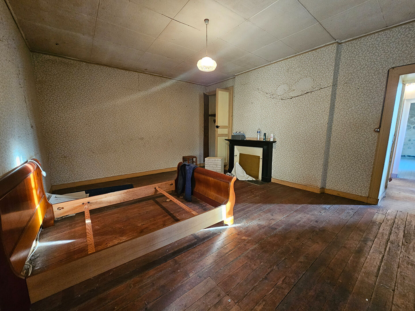 Maison à rénover avec dépendances CARENTAN