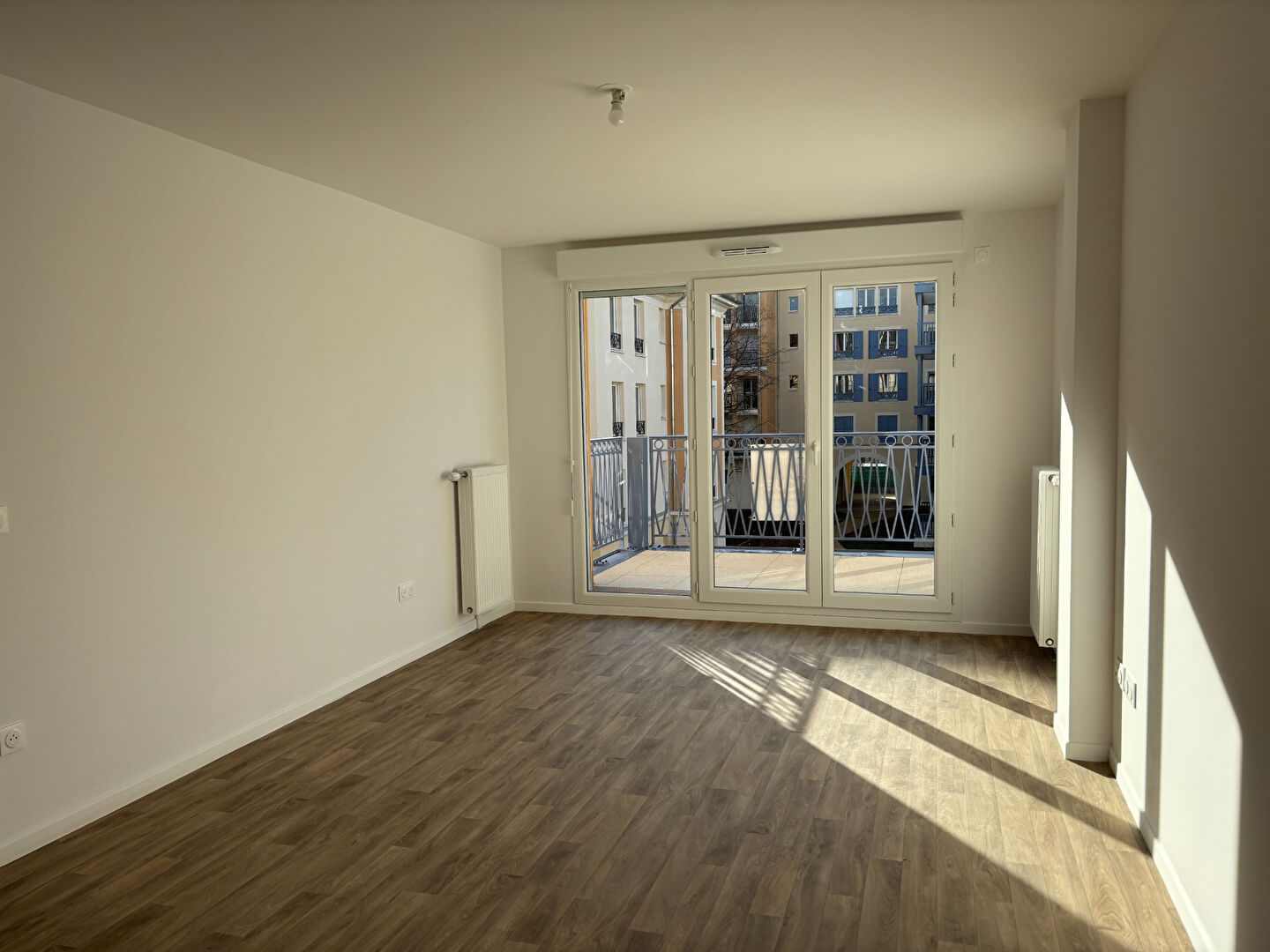 Appartement  3 pièces de 63 m2 à Blanc-Mesnil