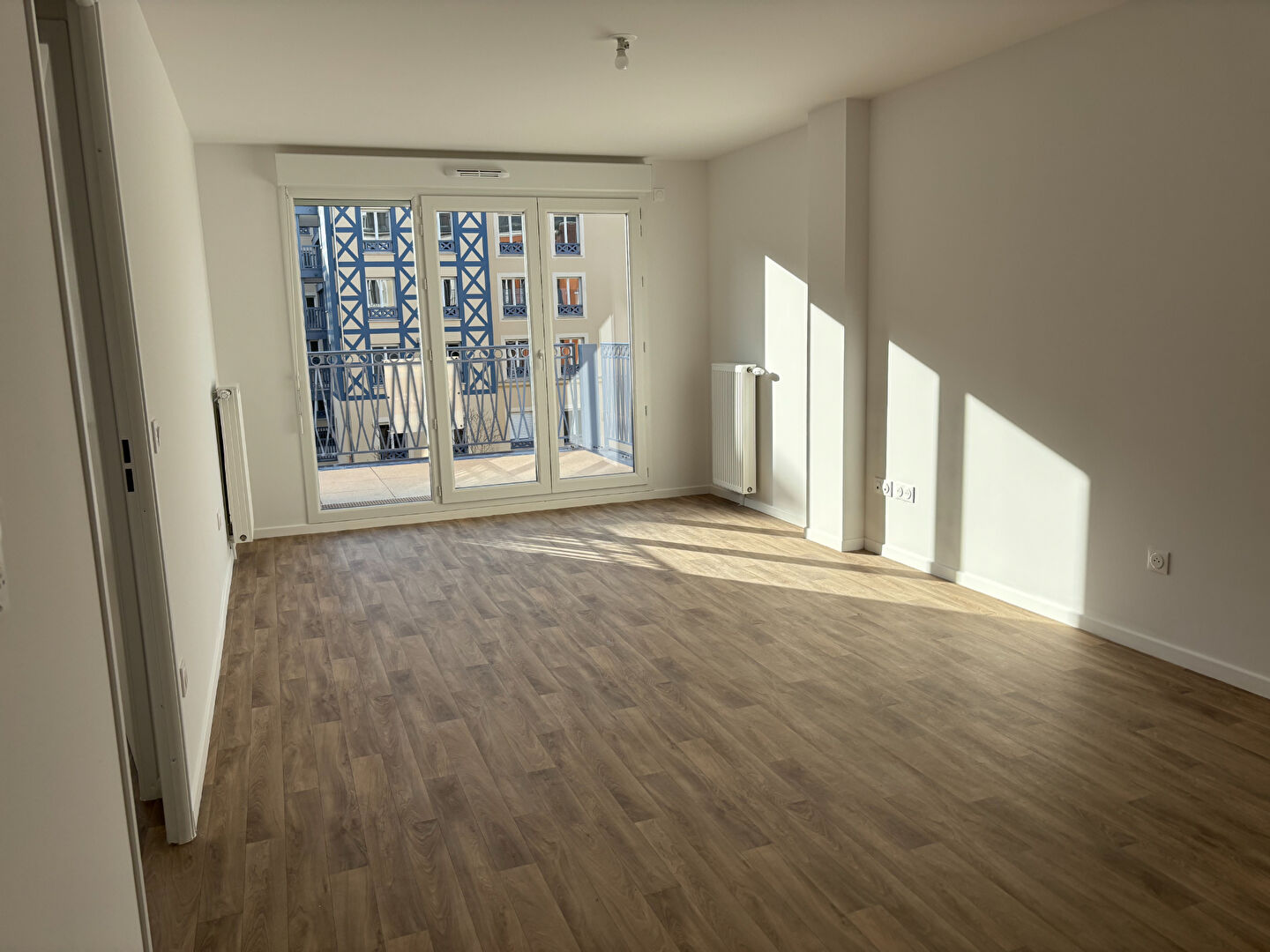 Appartement  3 pièces de 63 m2 à Blanc-Mesnil