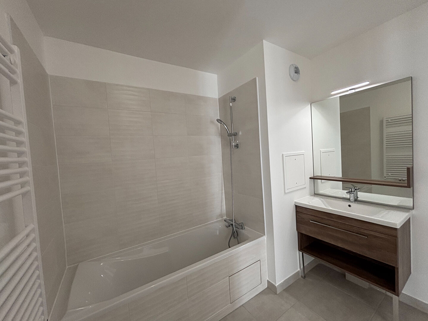 Appartement  3 pièces de 63 m2 à Blanc-Mesnil