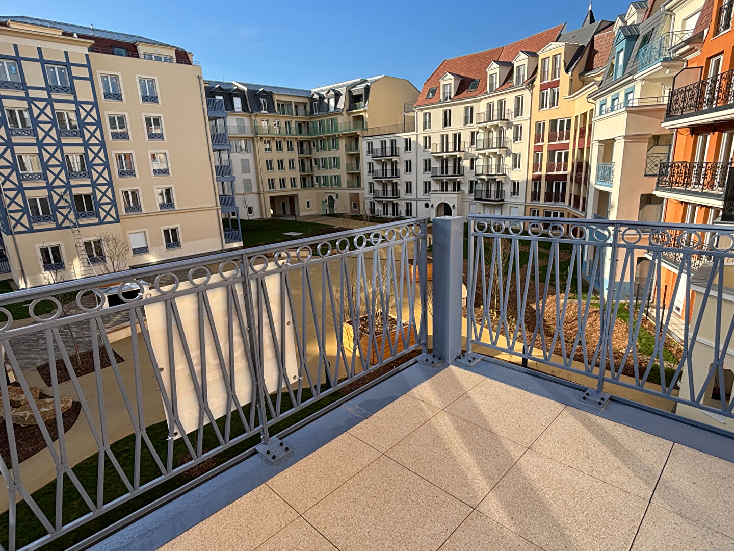 Appartement  3 pièces de 63 m2 à Blanc-Mesnil