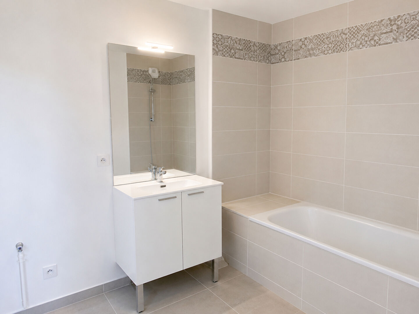 Appartement Le Blanc Mesnil 3 pièce(s) 58.59 m2