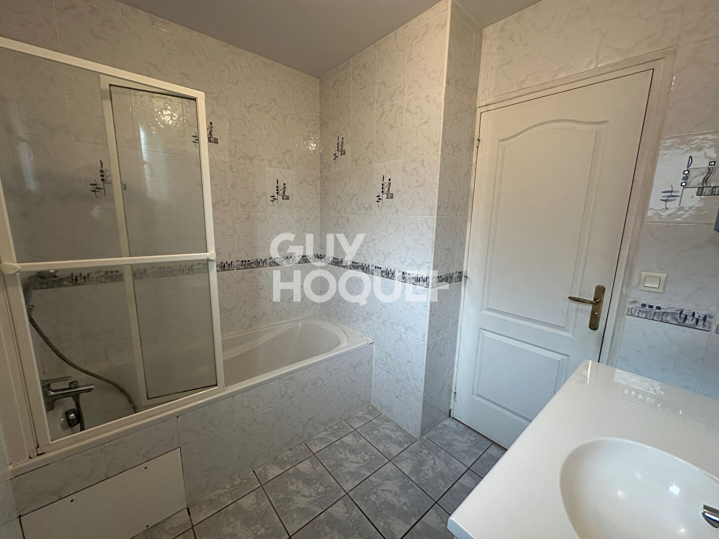 Appartement  4 pièce(s) 150m2