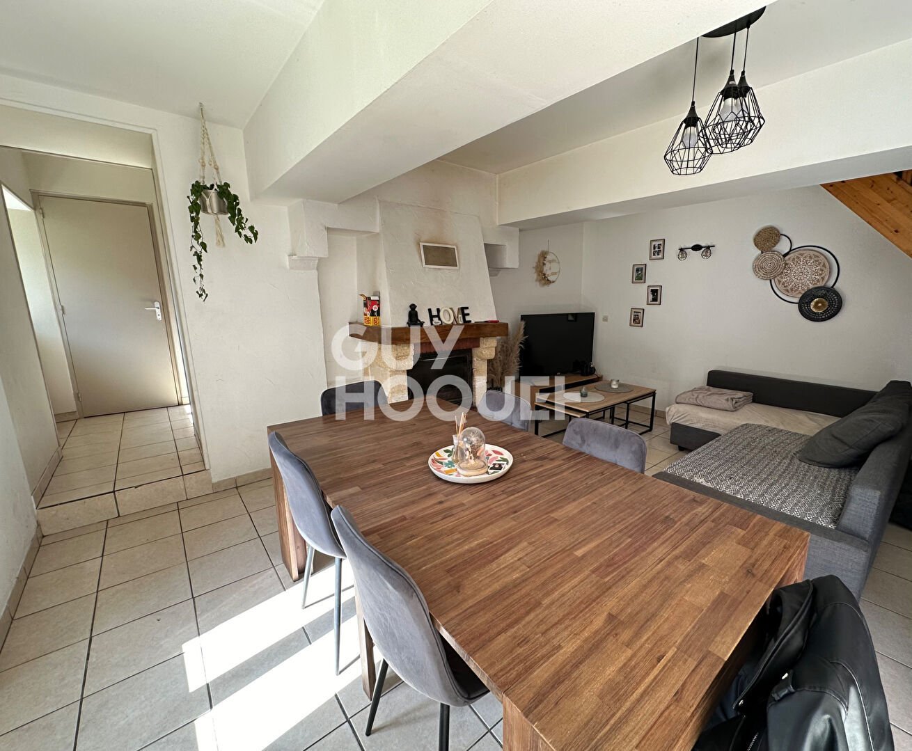 Maison CAMPROND 4 pièce(s) 93.42 m2