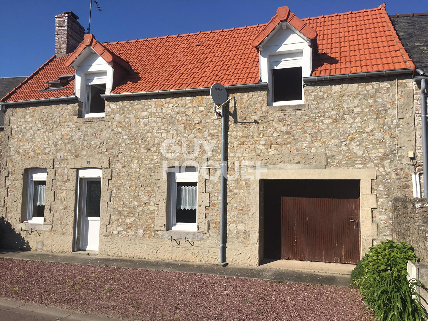 Maison Pirou 3 pièce(s) 615 m2