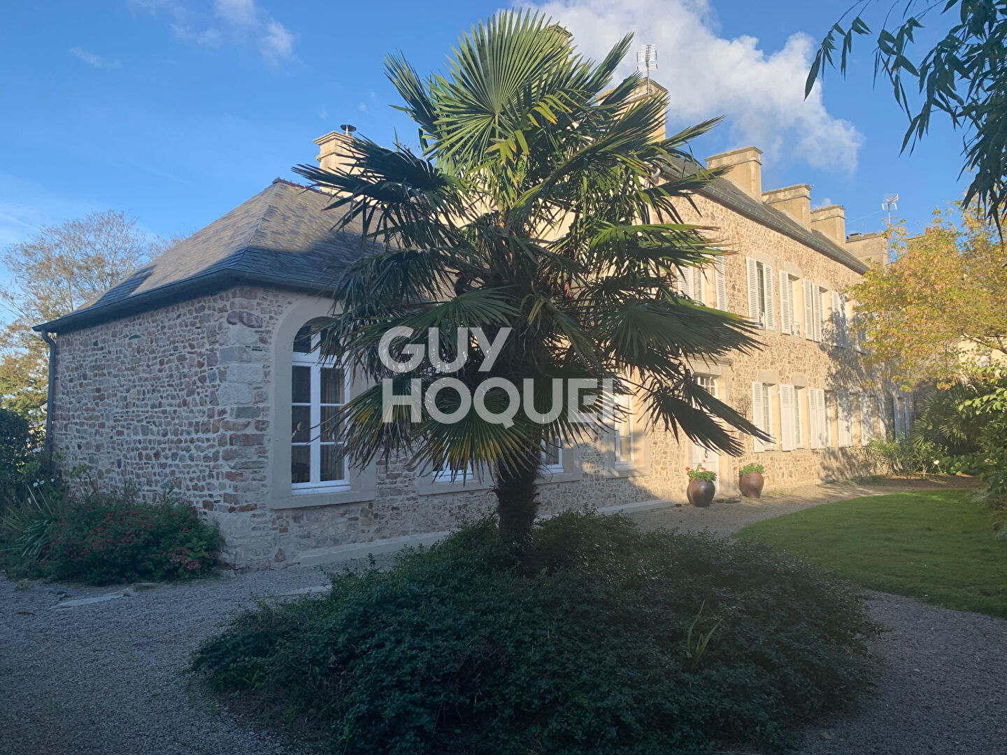 Maison  10 pièce(s) 200 m2