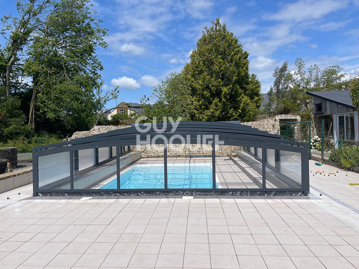 Maison  10 pièce(s) 200 m2