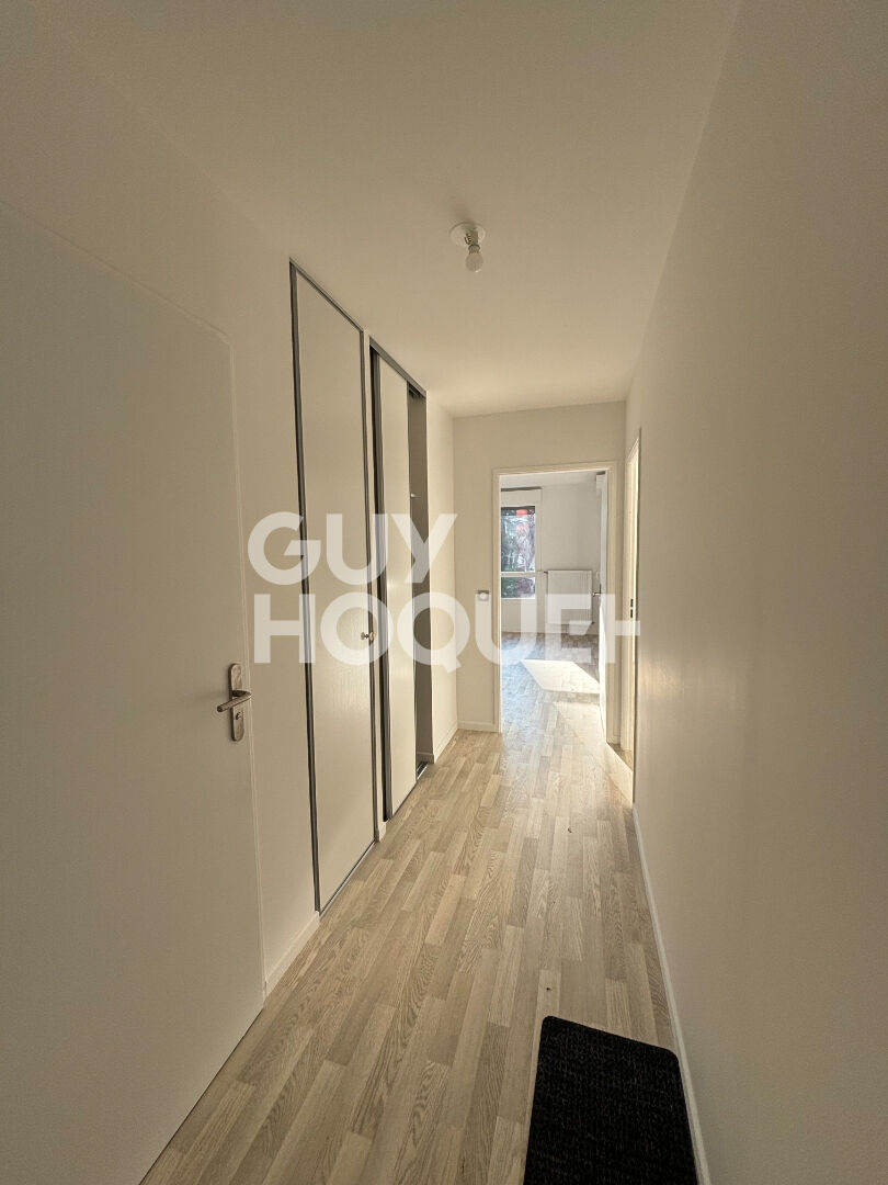 Appartement Dugny 2 pièce(s)