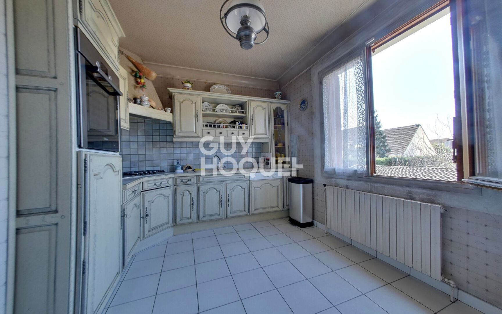 Maison Le Blanc Mesnil