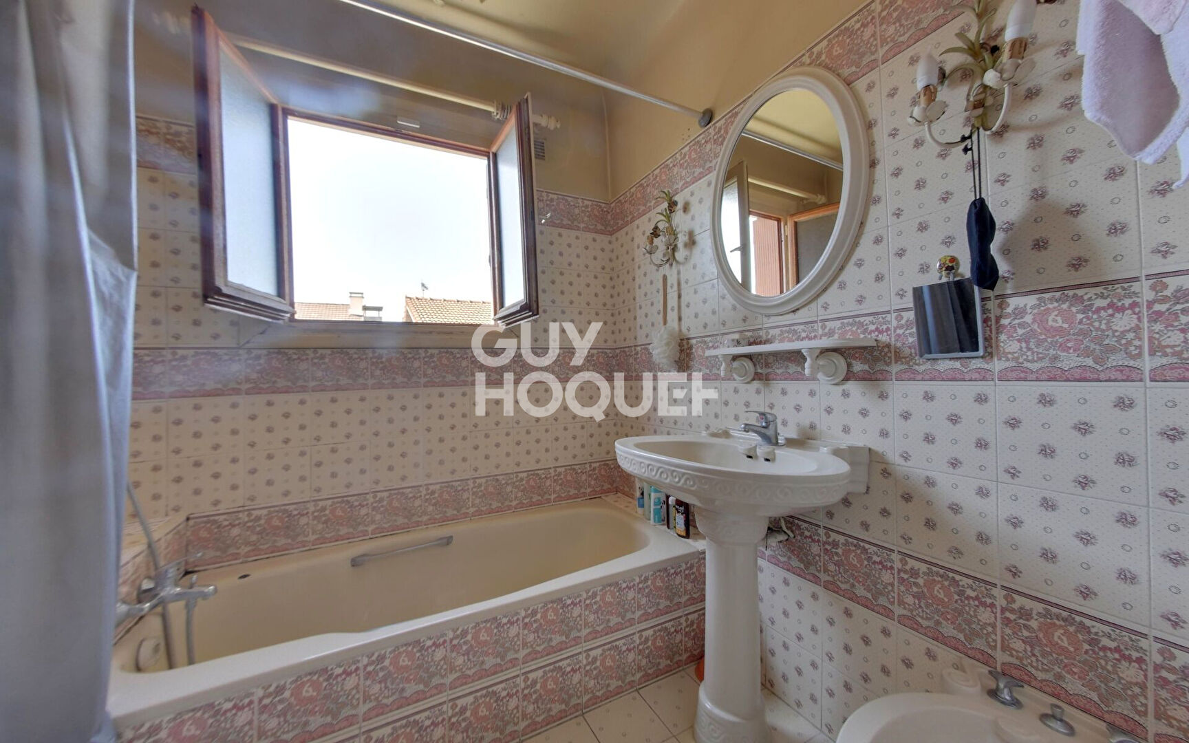 Maison Le Blanc Mesnil