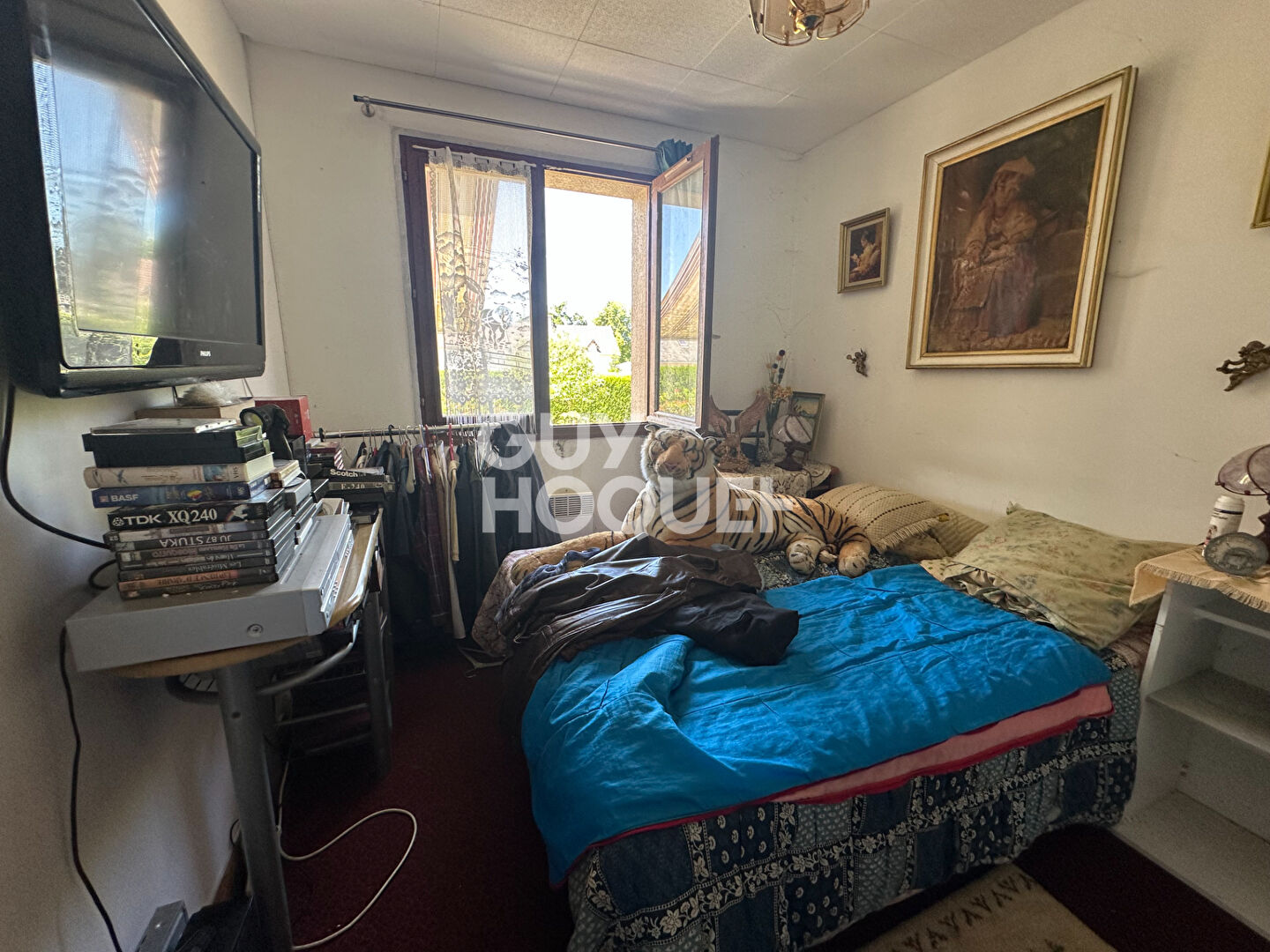 Pavillon sur sous-sol avec Hangar