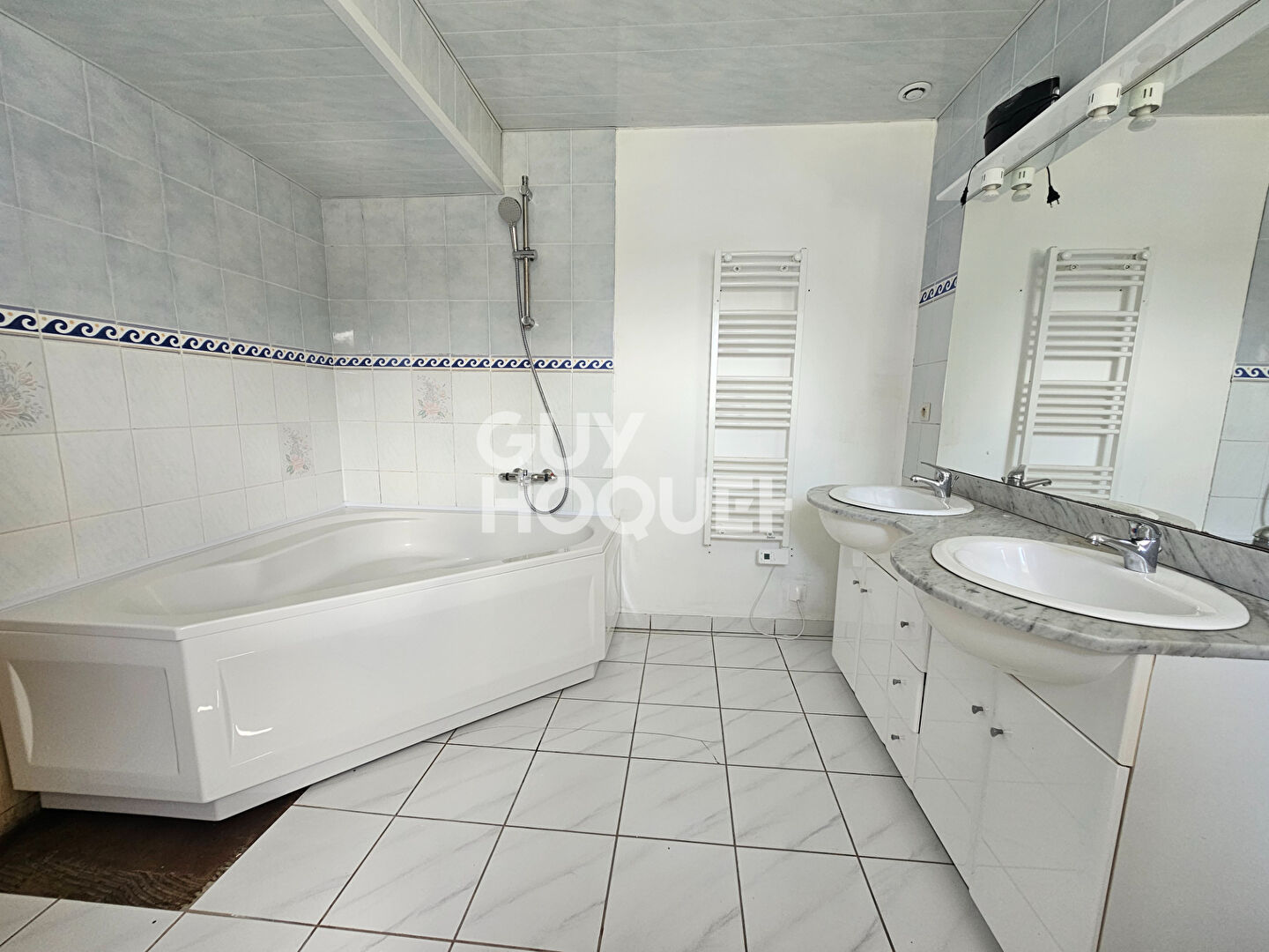 Maison en pierre AUVERS