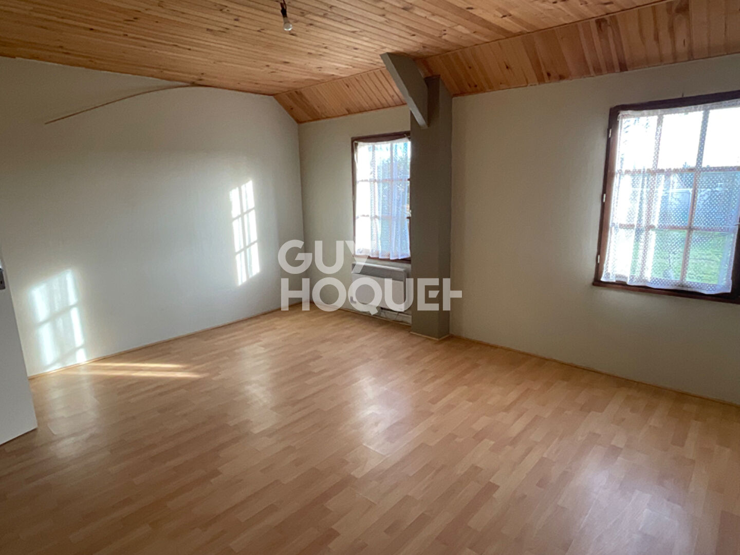 Maison LA FEUILLIE 6 pièces