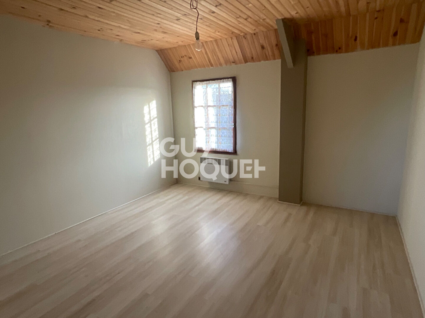 Maison LA FEUILLIE 6 pièces