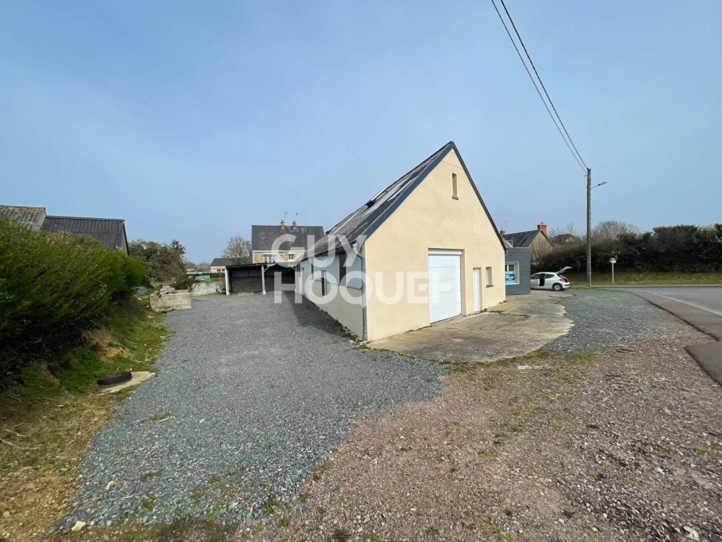 Entrepôt / local industriel  268 m2