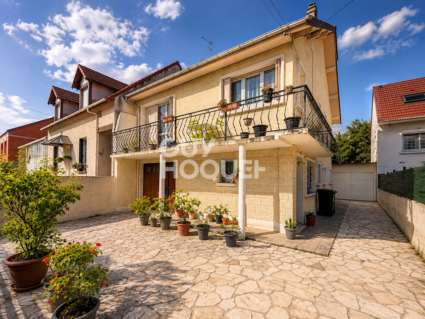 Maison Le Blanc Mesnil
