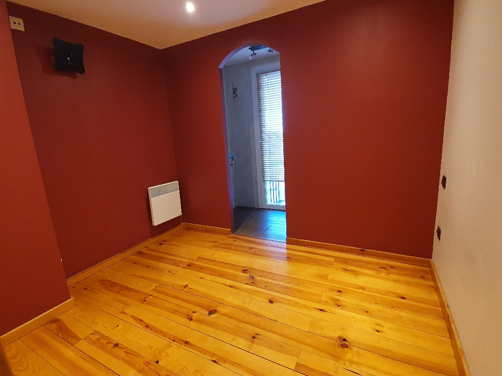 Location : appartement T1bis à PERPIGNAN Cours Palmarole