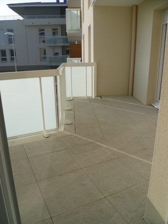 Appartement à louer à PERPIGNAN avec terrasse et parking  (66000).