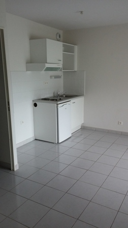 Appartement à louer à PERPIGNAN avec terrasse et parking  (66000).