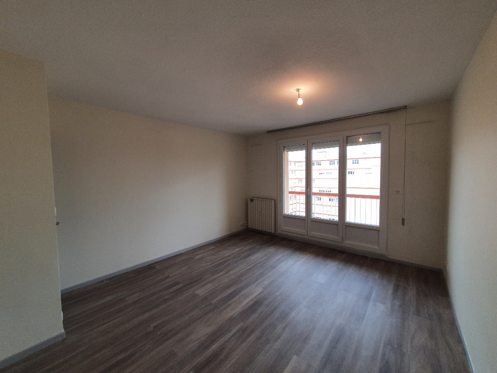 Appartement F1 (34 m²) en location à PERPIGNAN