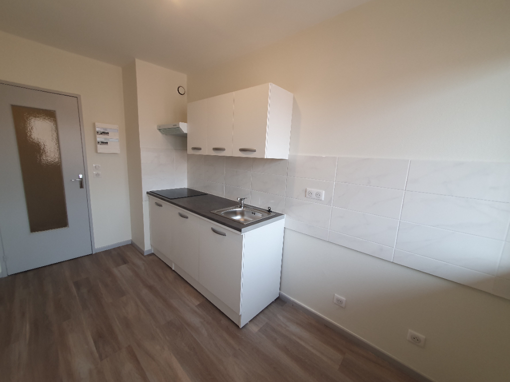 Appartement F1 (34 m²) en location à PERPIGNAN