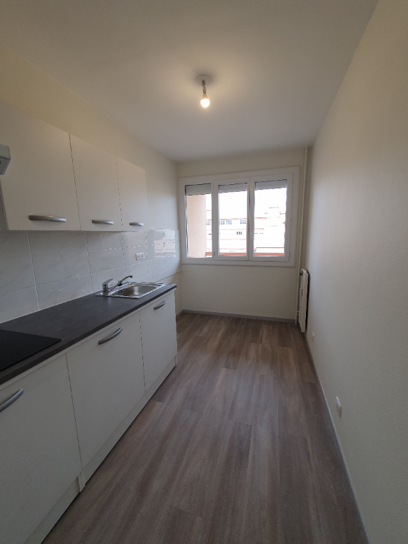 Appartement F1 (34 m²) en location à PERPIGNAN