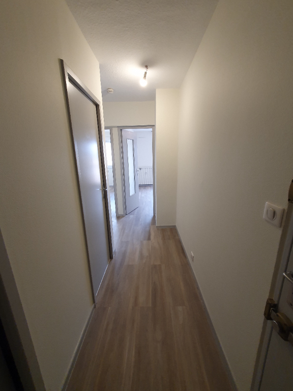 Appartement F1 (34 m²) en location à PERPIGNAN