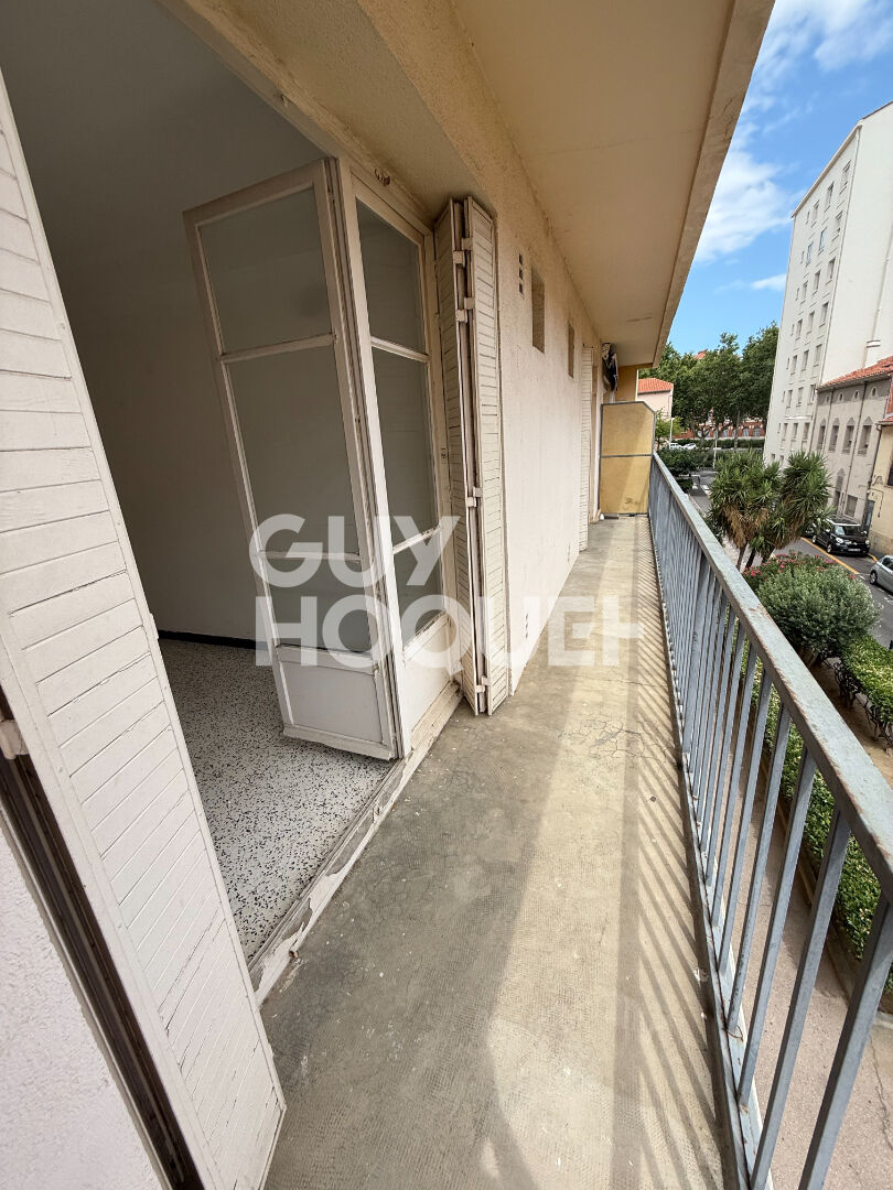 EXCLUSIVITÉ pour investisseur - A vendre à PERPIGNAN (66000) Secteur LYCEE ARAGO Appartement F2 avec balcon et cave